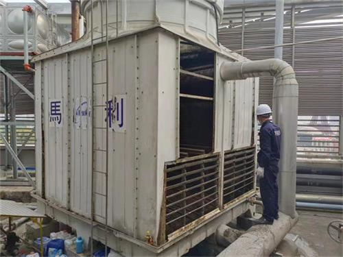 康明冷卻與你分享開(kāi)式冷卻塔和閉式冷卻塔(蚌埠封閉式冷卻塔和開(kāi)式冷卻