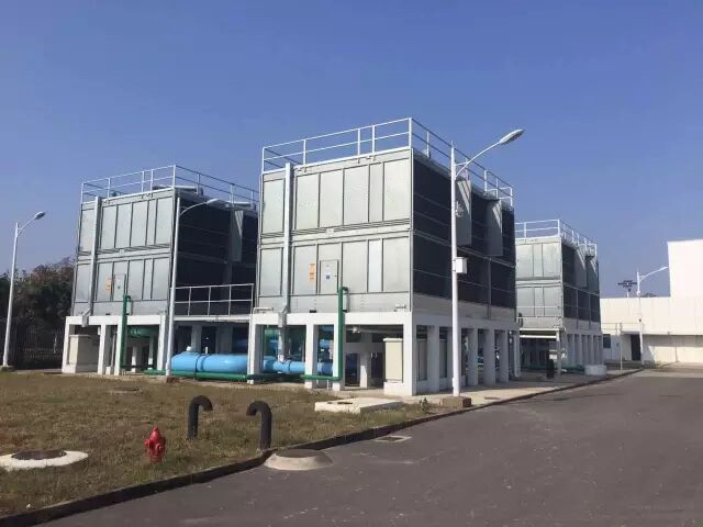 開(kāi)式冷卻塔與閉式冷卻塔淬火液區(qū)別(開(kāi)式冷卻塔和閉式冷卻塔的優(yōu)缺點(diǎn))